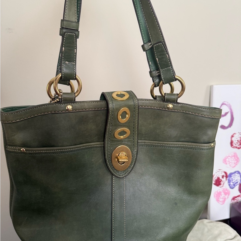 Coach Lily Legacy Turnlock Tote Green Leather Shoulder Bag Medium Y2K F13757